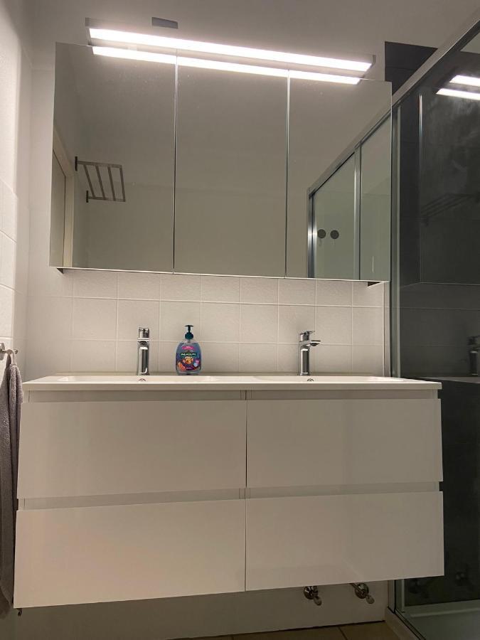 Weloveoostende - Newly Renovated Large Apartment 150M From The Beach - Including Bed Sheets And Final Clea-Ning Eksteriør bilde
