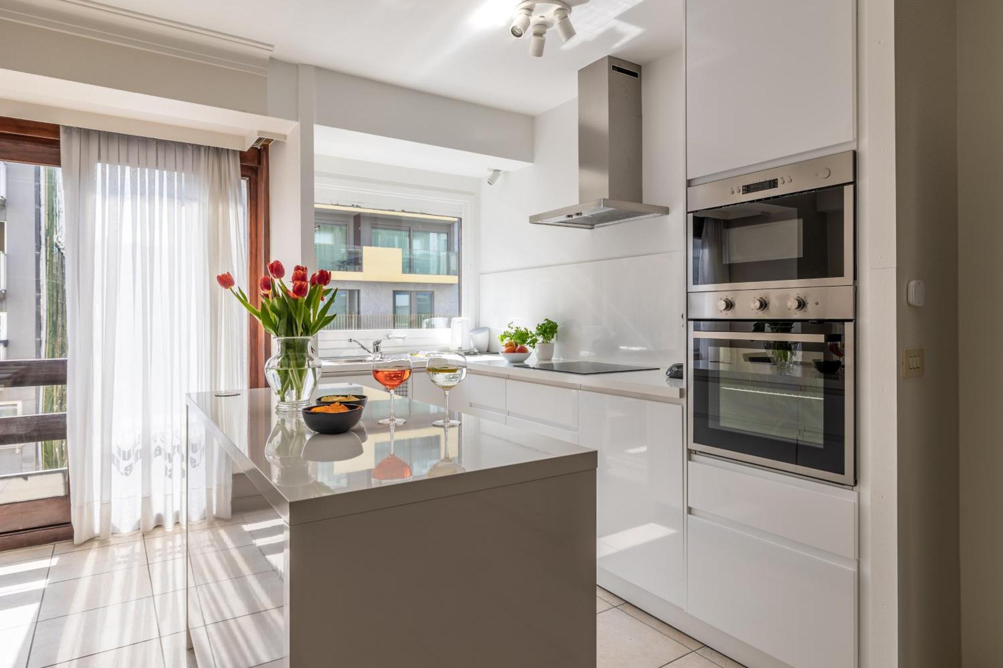 Weloveoostende - Newly Renovated Large Apartment 150M From The Beach - Including Bed Sheets And Final Clea-Ning Eksteriør bilde
