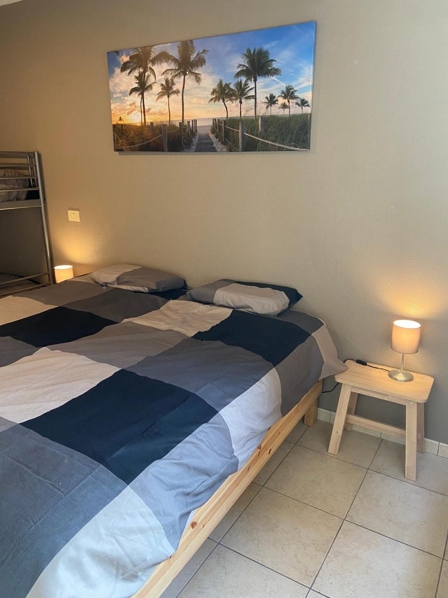 Weloveoostende - Newly Renovated Large Apartment 150M From The Beach - Including Bed Sheets And Final Clea-Ning Eksteriør bilde
